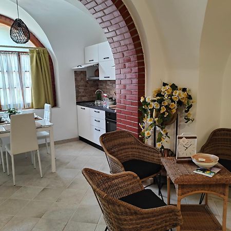 Piano Terra Centrale Vicino Al Mare Riva Ligure Kültér fotó