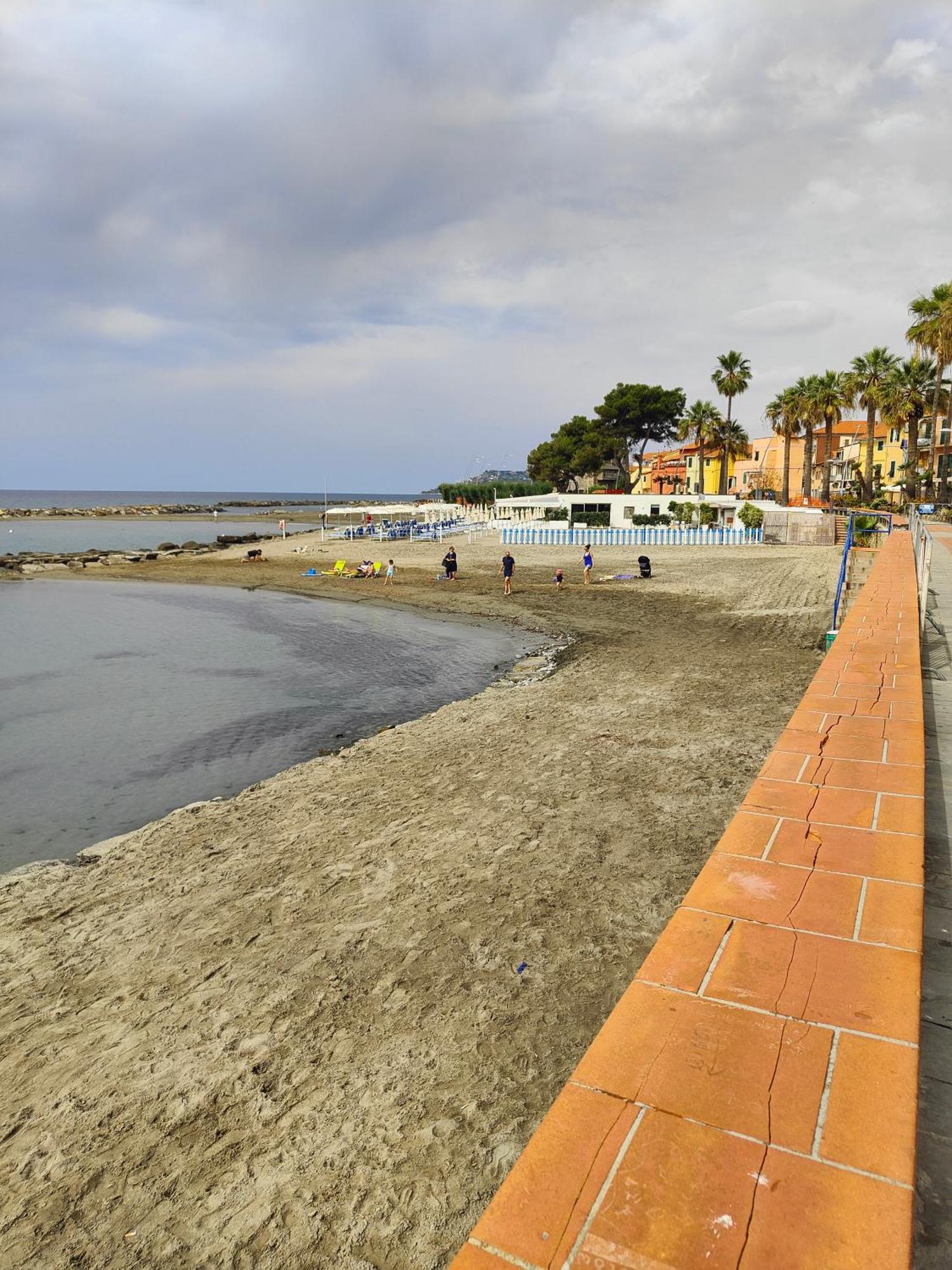 Piano Terra Centrale Vicino Al Mare Riva Ligure Kültér fotó
